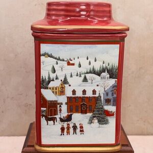 Vintage 2002 Sakura "Christmas Valley" 4 Panel Canister With Lid